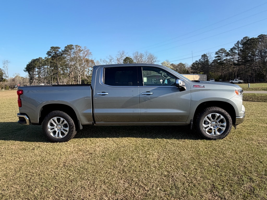 New 2026 Chevrolet Silverado 1500 LTZ Truck