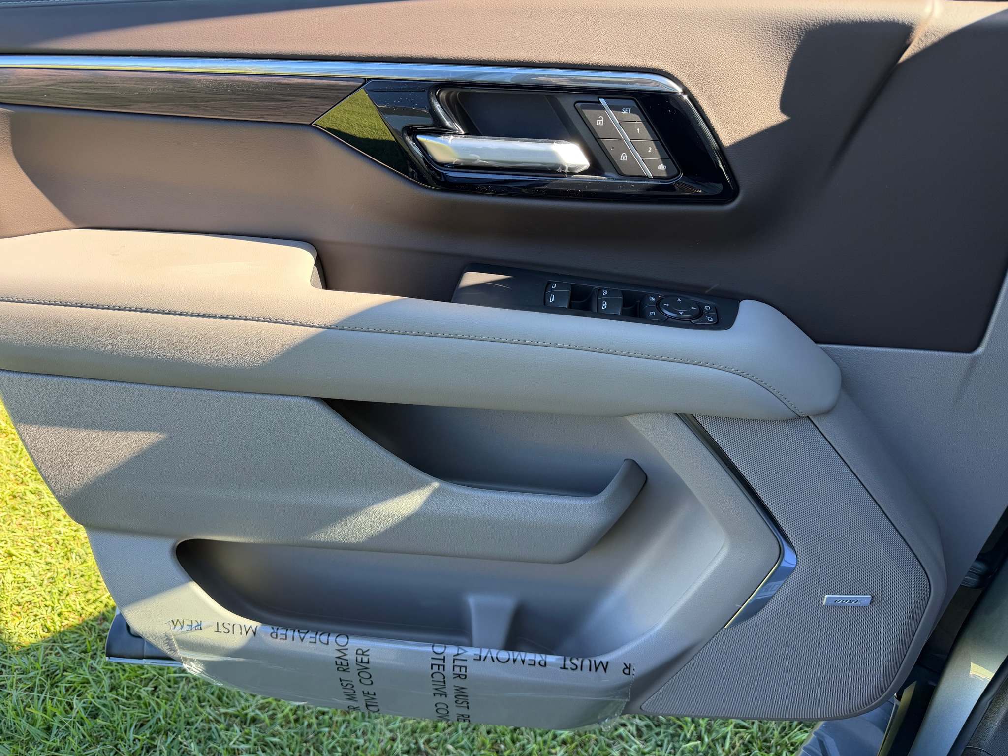 2026 Chevrolet Tahoe Z71 - Photo 13