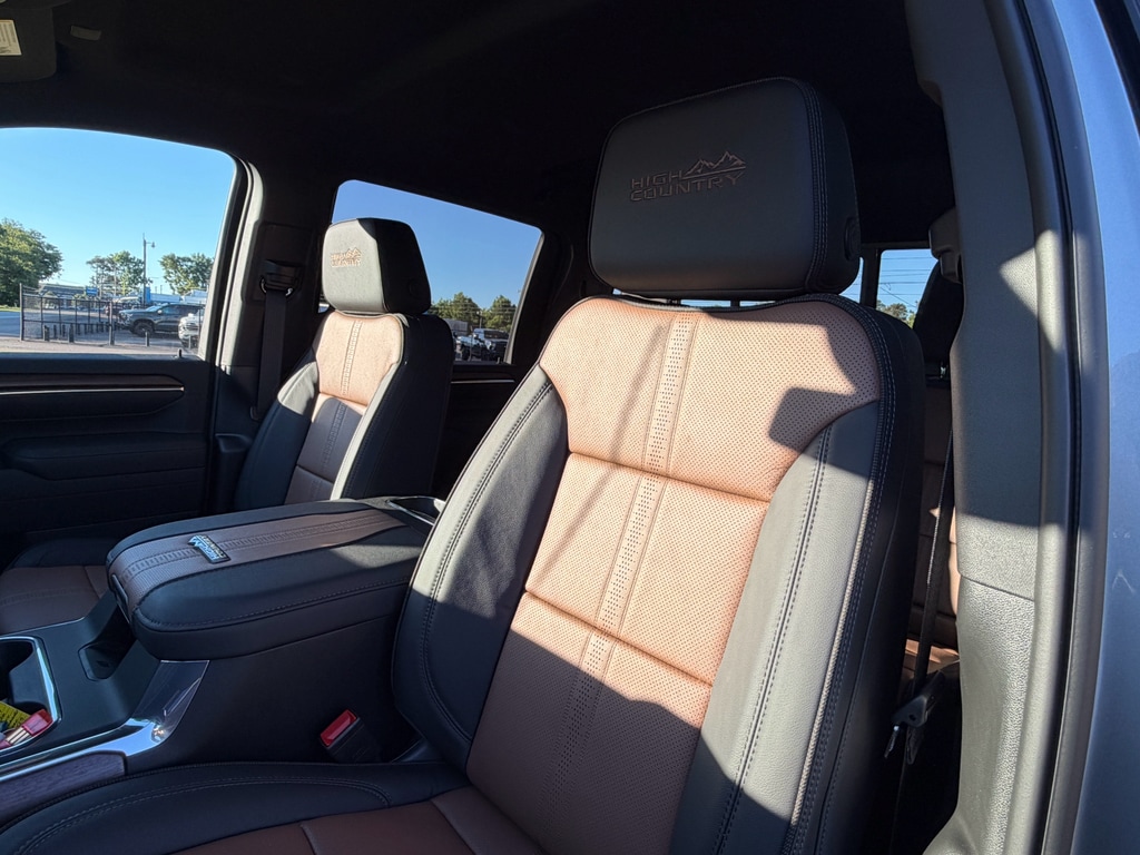 2026 Chevrolet Silverado 2500 HD High Country - Photo 16
