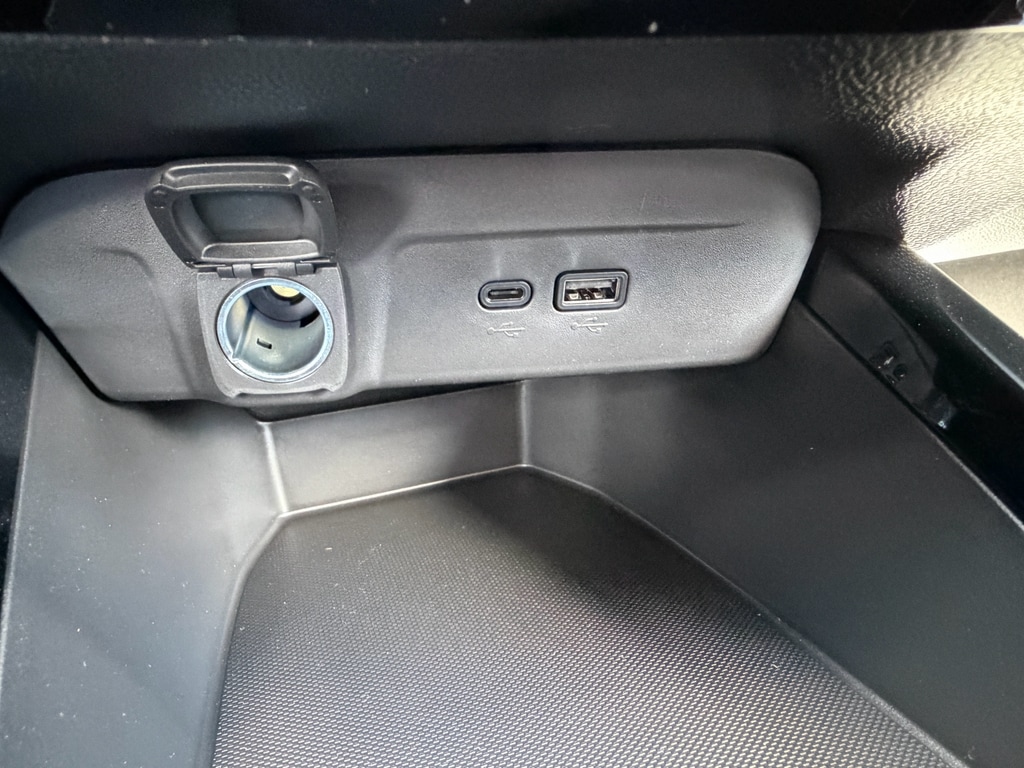 2026 Chevrolet Trax LT - Photo 9
