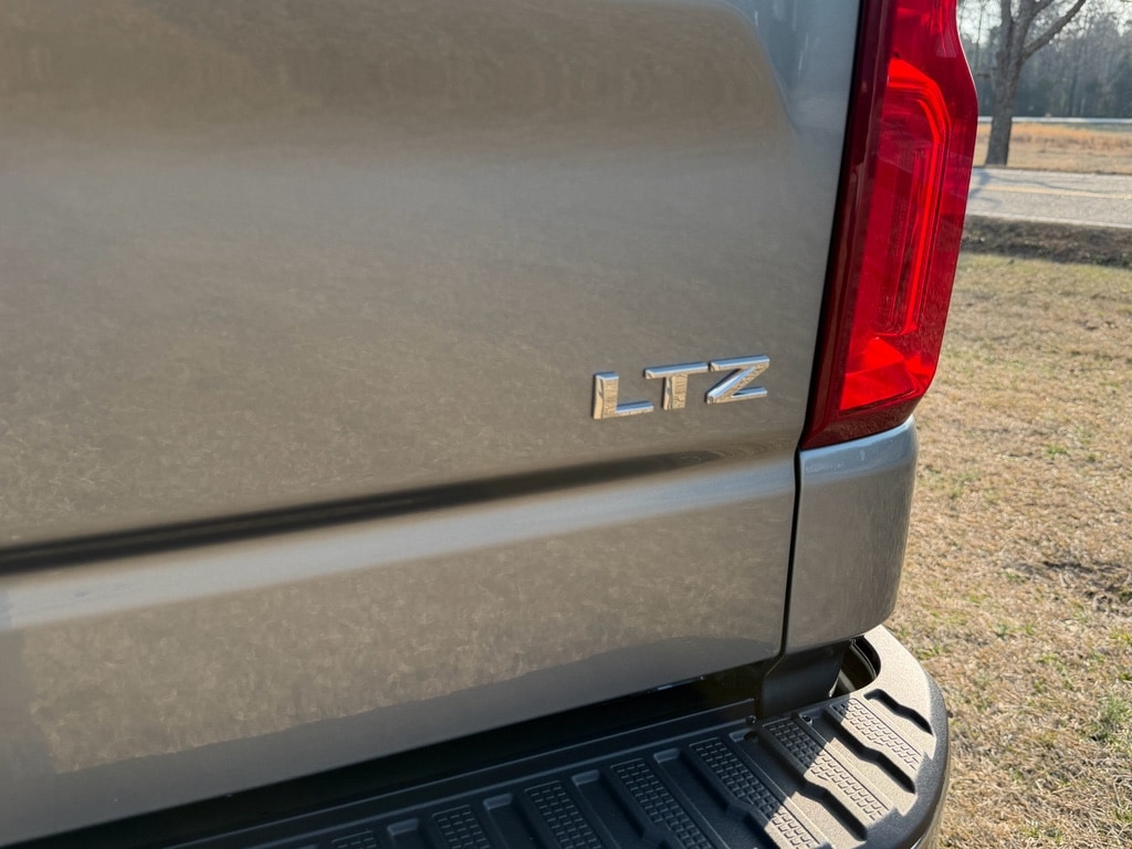 2026 Chevrolet Silverado 1500 LTZ - Photo 30