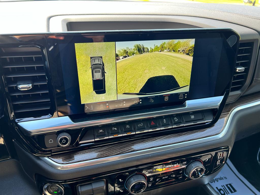 2025 Chevrolet Silverado 1500 RST photo 4