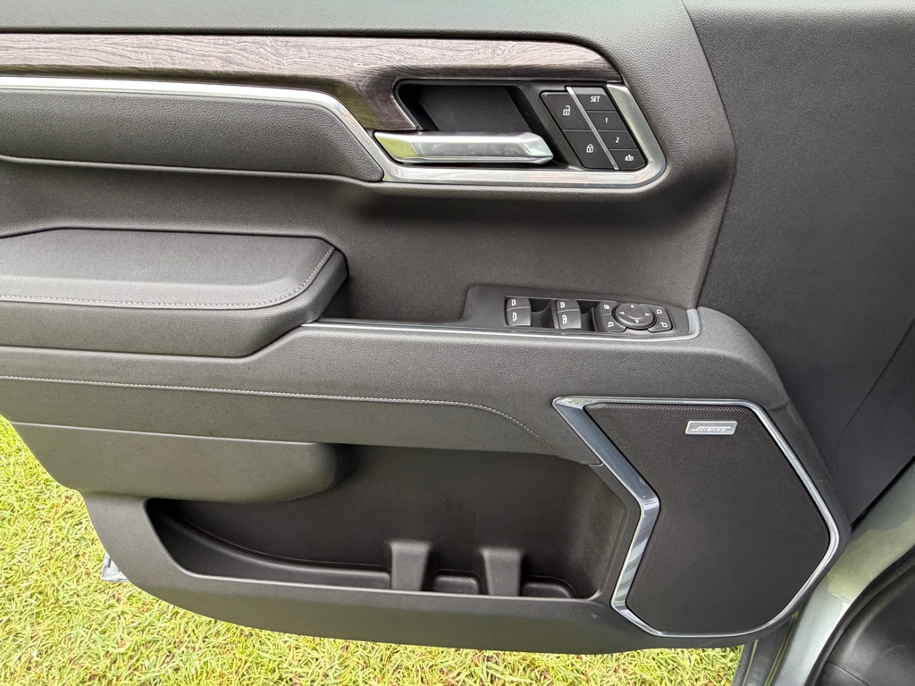 2026 Chevrolet Silverado 1500 LTZ - Photo 14