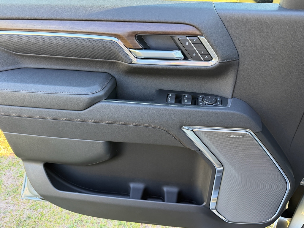 2026 Chevrolet Silverado 2500 HD High Country - Photo 13