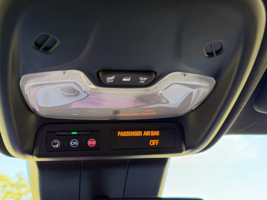 2026 Chevrolet Colorado Trail Boss - Photo 10