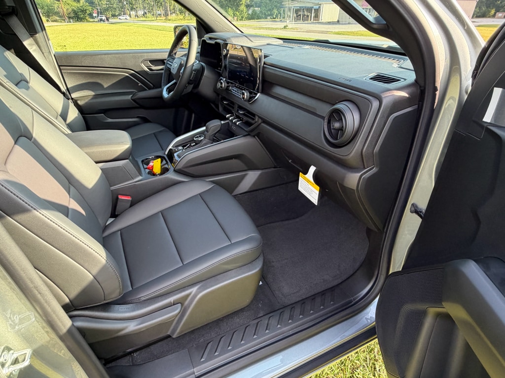 2026 Chevrolet Colorado Trail Boss - Photo 21