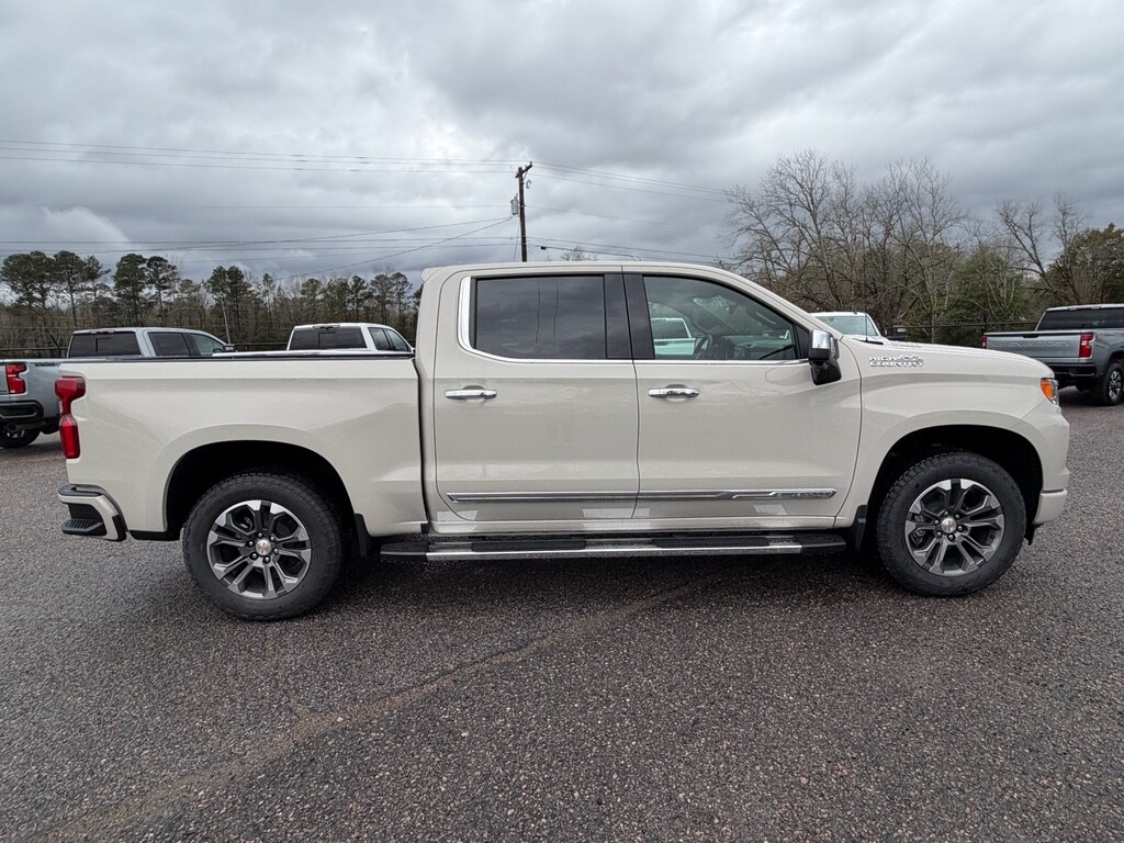 New 2026 Chevrolet Silverado 1500 High Country Truck