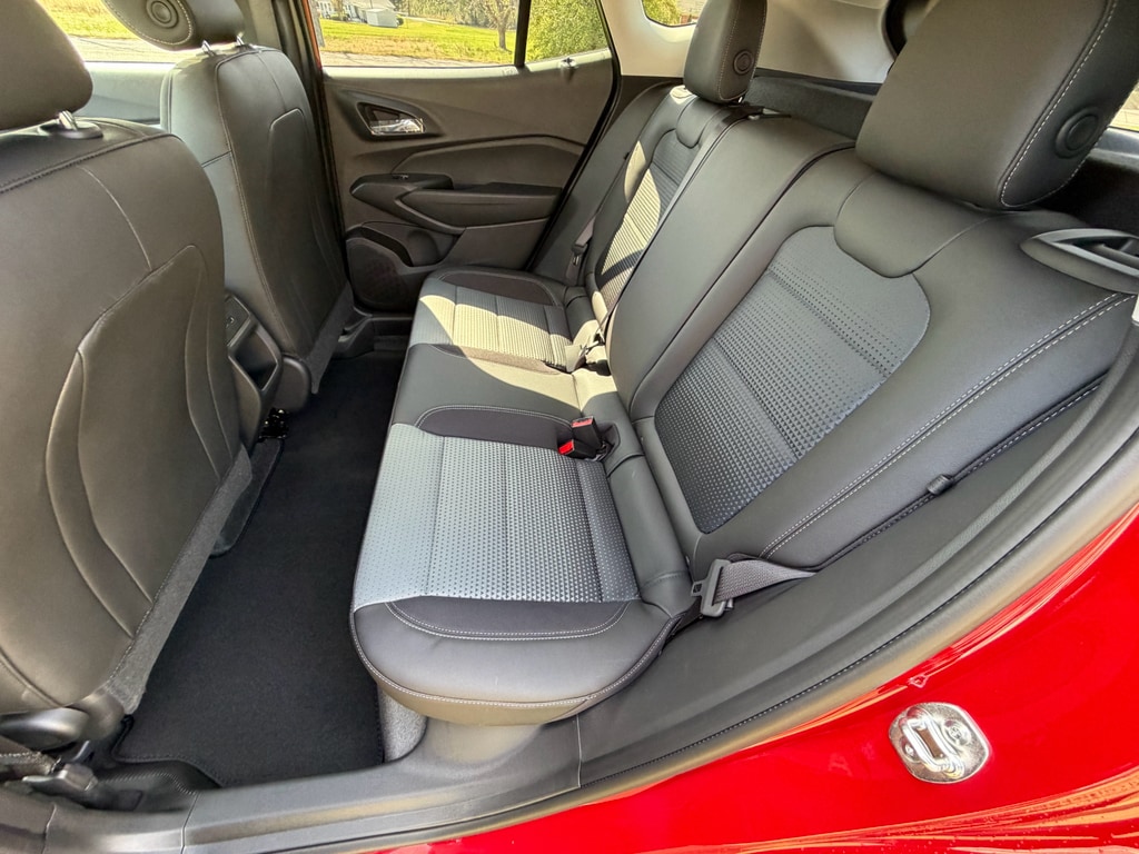 2026 Chevrolet Trax LT - Photo 16