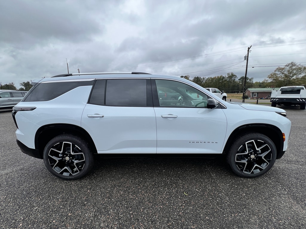 New 2026 Chevrolet Traverse High Country SUV
