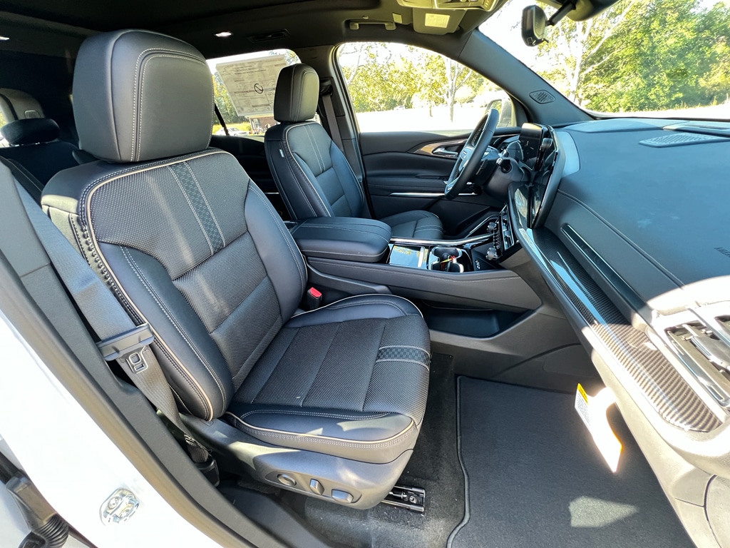 New 2026 Chevrolet Traverse High Country SUV