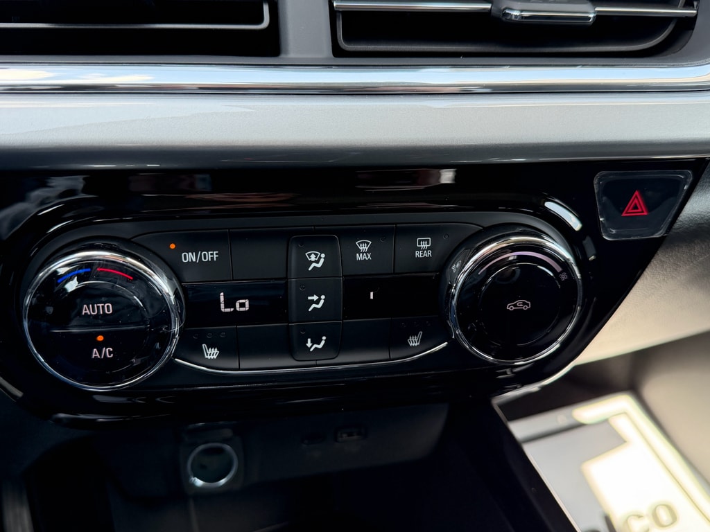 2026 Chevrolet Trax LT - Photo 11