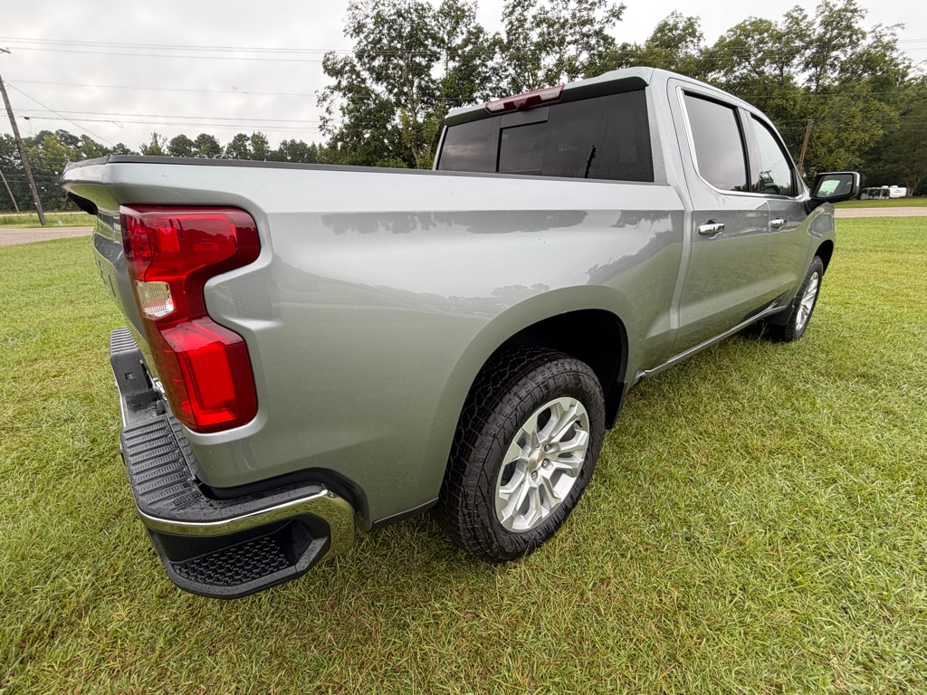 2026 Chevrolet Silverado 1500 LTZ - Photo 30