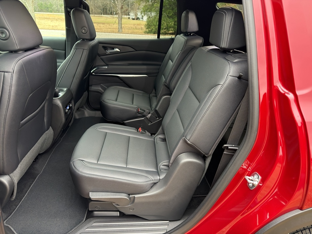 2026 Chevrolet Traverse LT - Photo 17