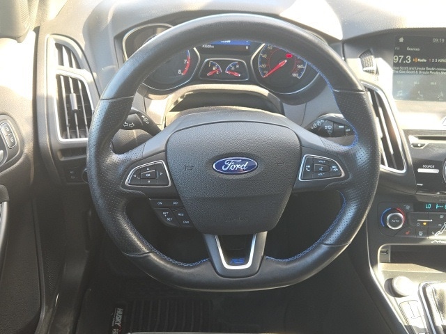 Used 2016 Ford Focus RS with VIN WF0DP3TH1G4117652 for sale in Bremerton, WA