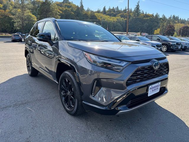 2023 Toyota RAV4 XSE's photo