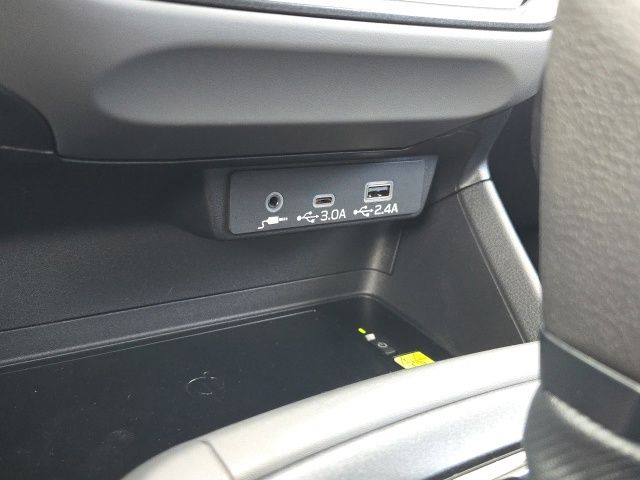 2025 Subaru Crosstrek Limited - Photo 18