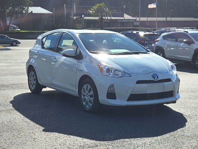 2014 Toyota Prius c Two