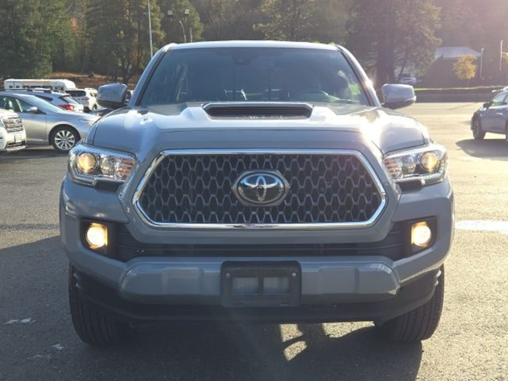 Used 2019 Toyota Tacoma SR Truck