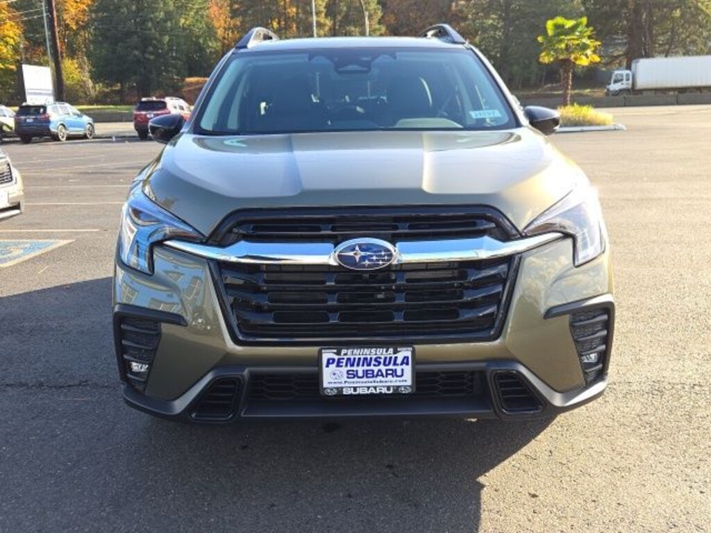 New 2025 Subaru Ascent Limited 7-Passenger SUV
