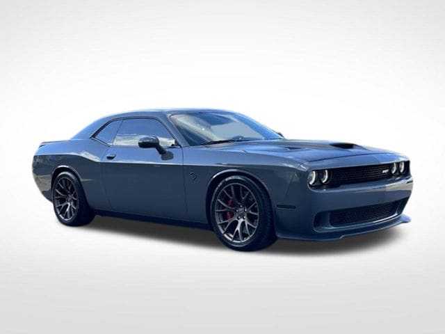 2017 Dodge Challenger SRT Hellcat's photo