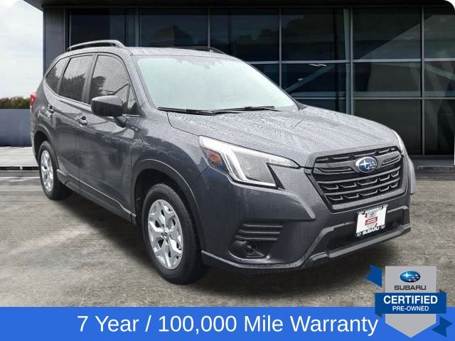 2023 Subaru Forester Base