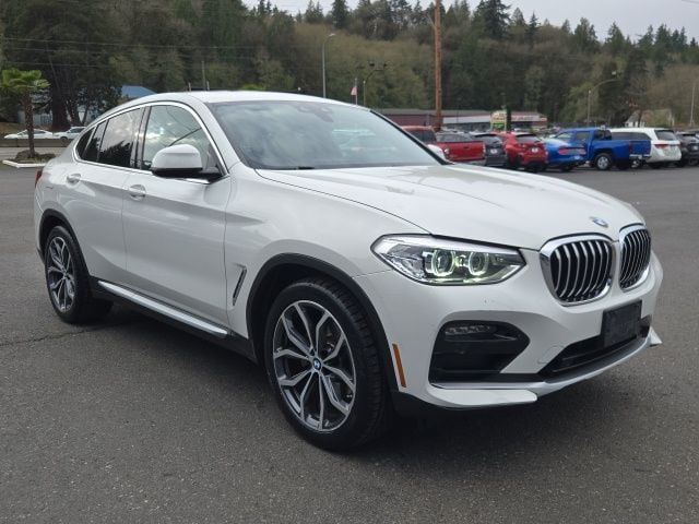 2020 BMW X4 30i's photo