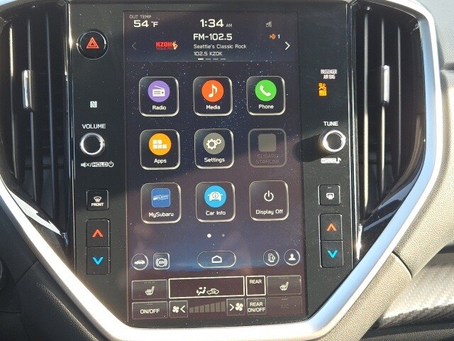 2024 Subaru Ascent Premium photo 3