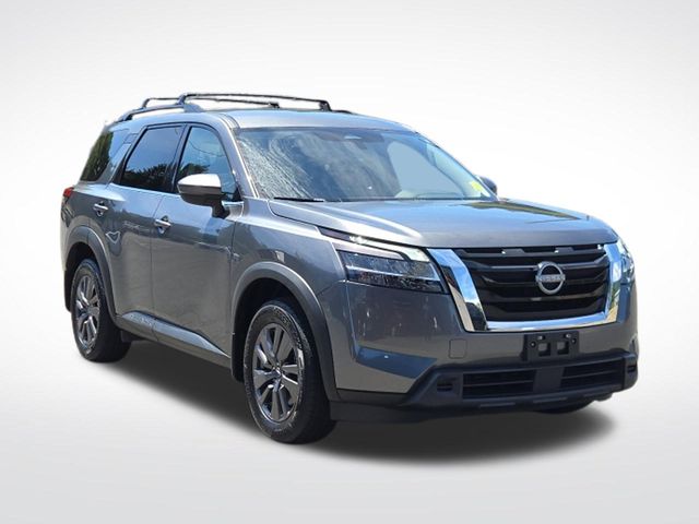 2022 Nissan Pathfinder SV 4WD's photo