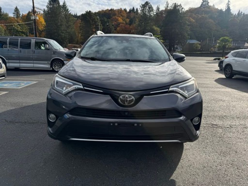 Used 2016 Toyota RAV4 Limited SUV
