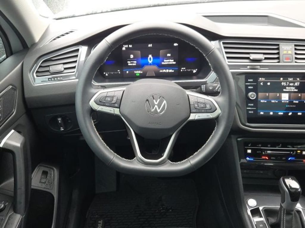 Used 2024 Volkswagen Tiguan 2.0T SE SUV