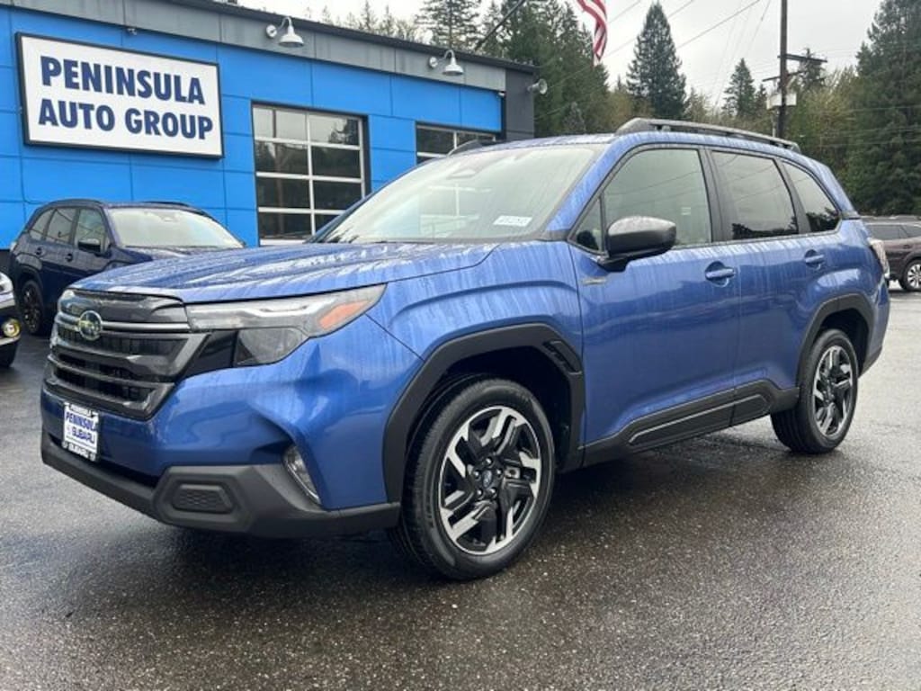 New 2025 Subaru Forester Premium Hybrid SUV