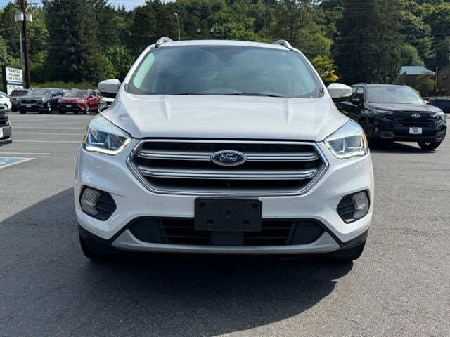 2017 Ford Escape Titanium photo 4