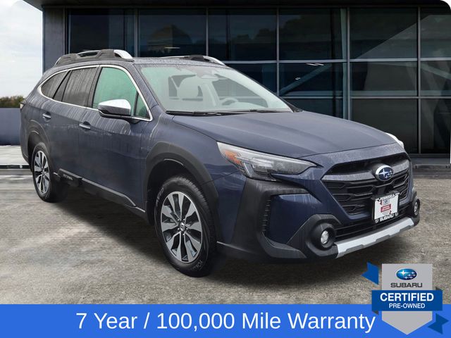 2025 Subaru Outback Touring's photo