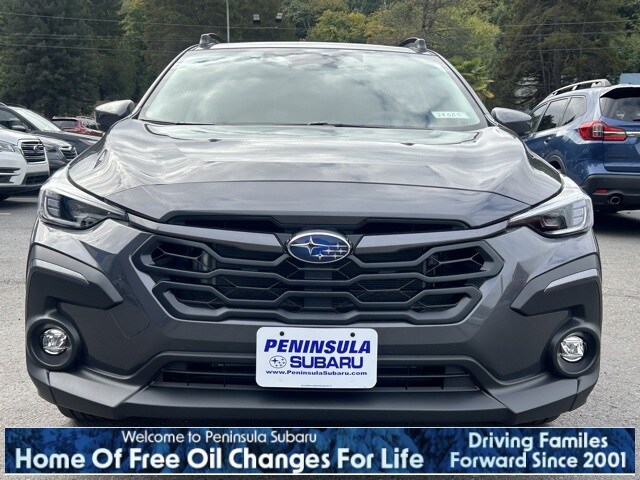 2025 Subaru Crosstrek Limited photo 2