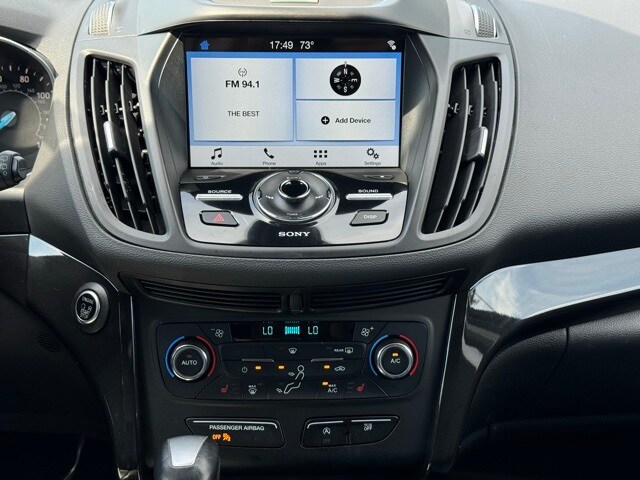 2017 Ford Escape Titanium photo 3
