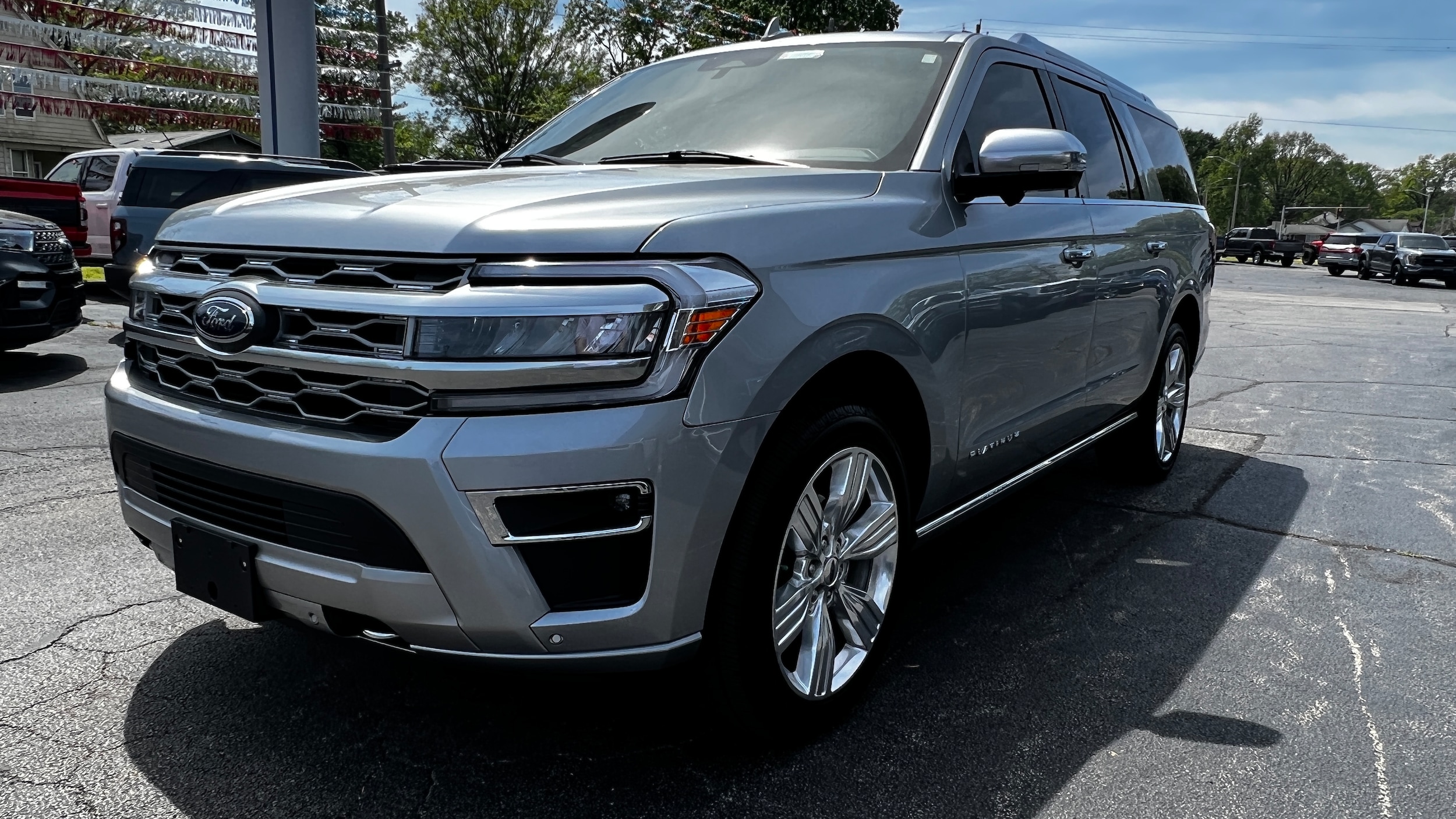 2023 Ford Expedition MAX Platinum