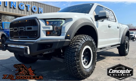 2017 Ford F-150 Raptor Truck SuperCrew Cab