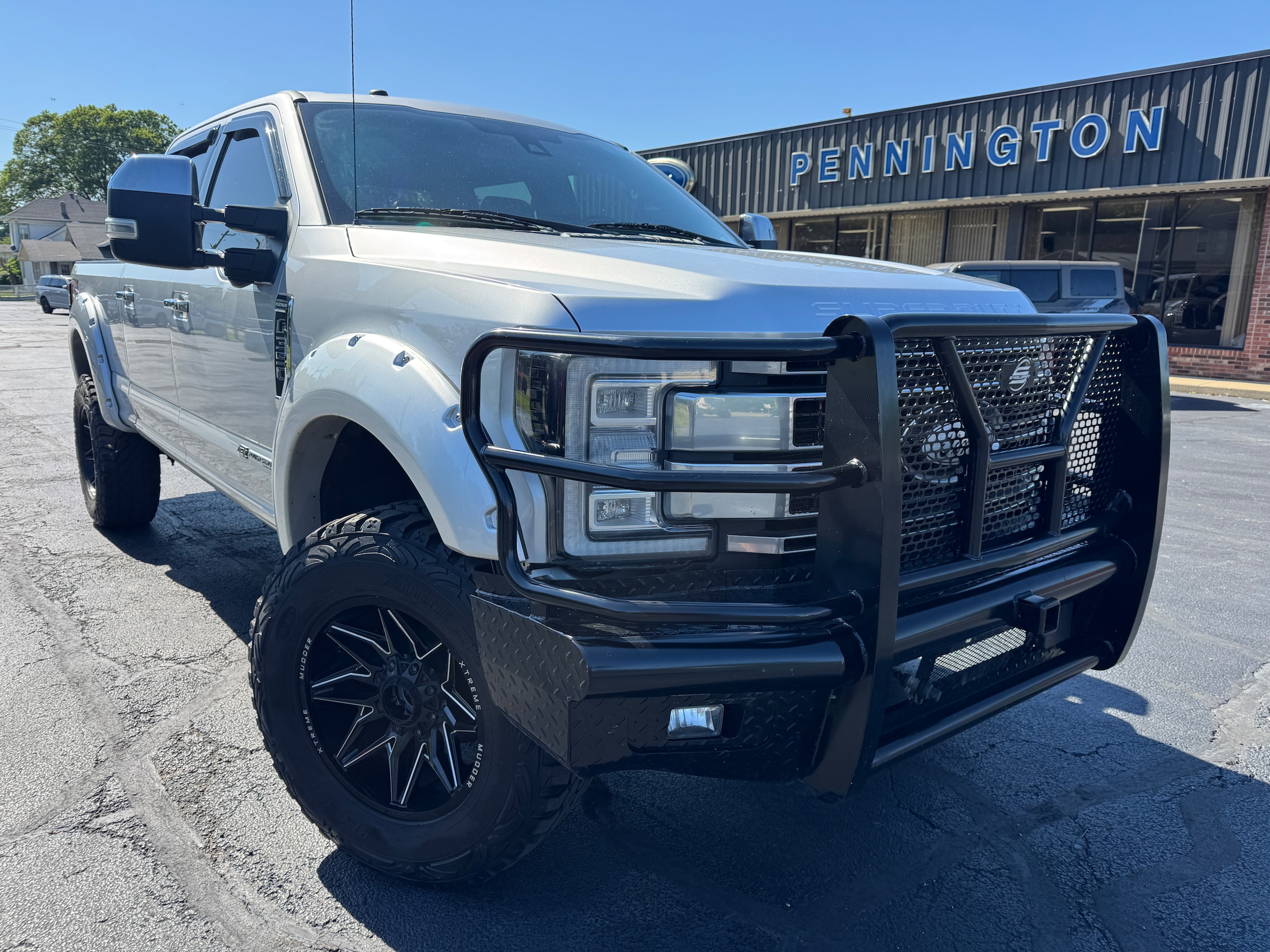 2018 Ford F-350 Platinum 4x4 Crew Cab 160 in SRW's photo