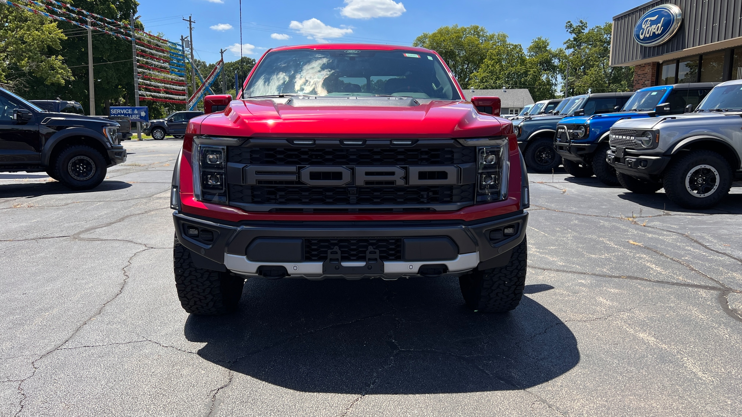 Used 2022 Ford F-150 Raptor with VIN 1FTFW1RG7NFB29856 for sale in Centralia, IL