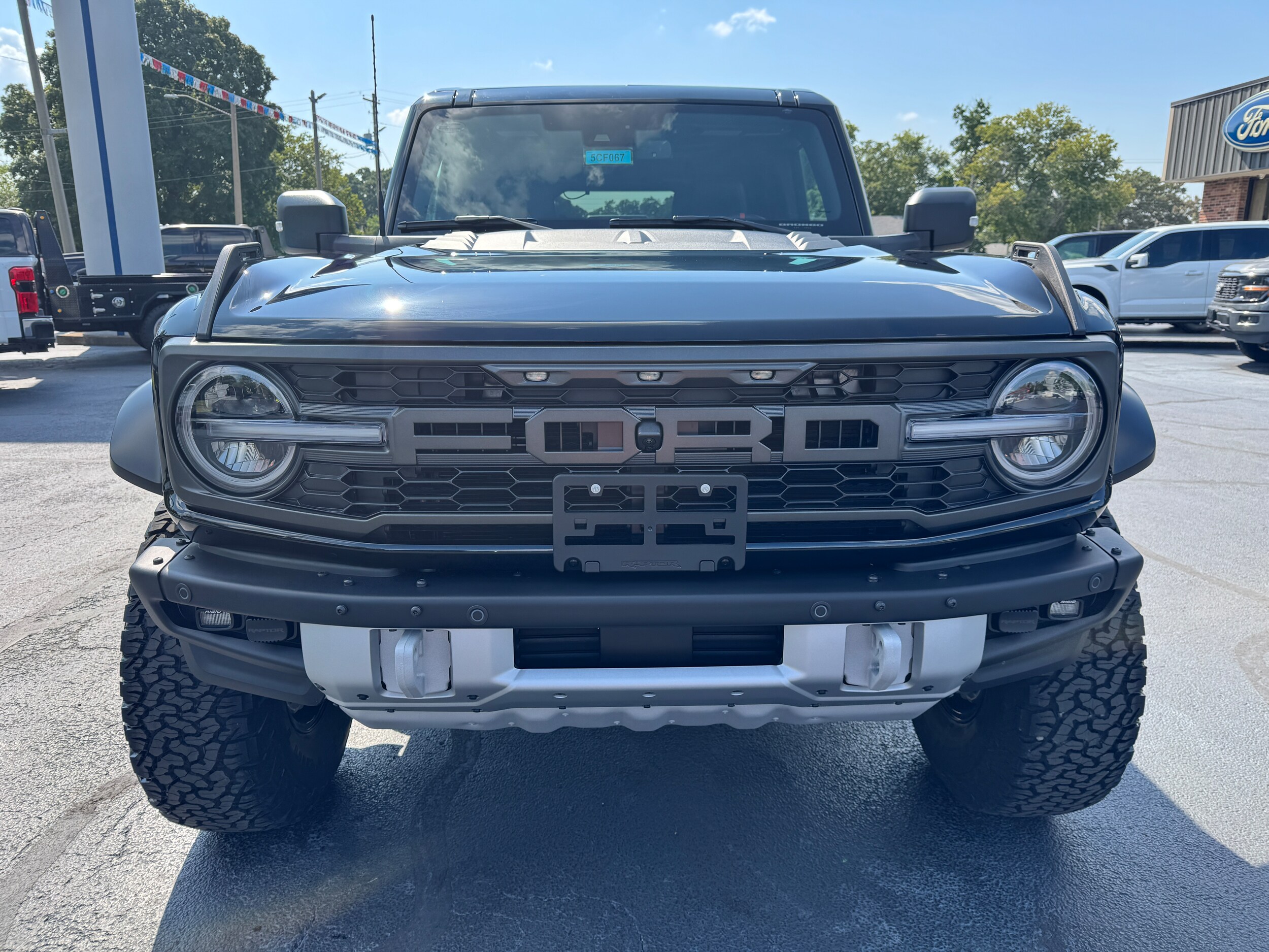 2025 Ford Bronco Raptor photo 2