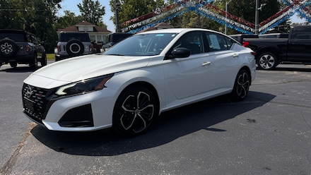 2023 Nissan Altima 2.5 SR Sedan