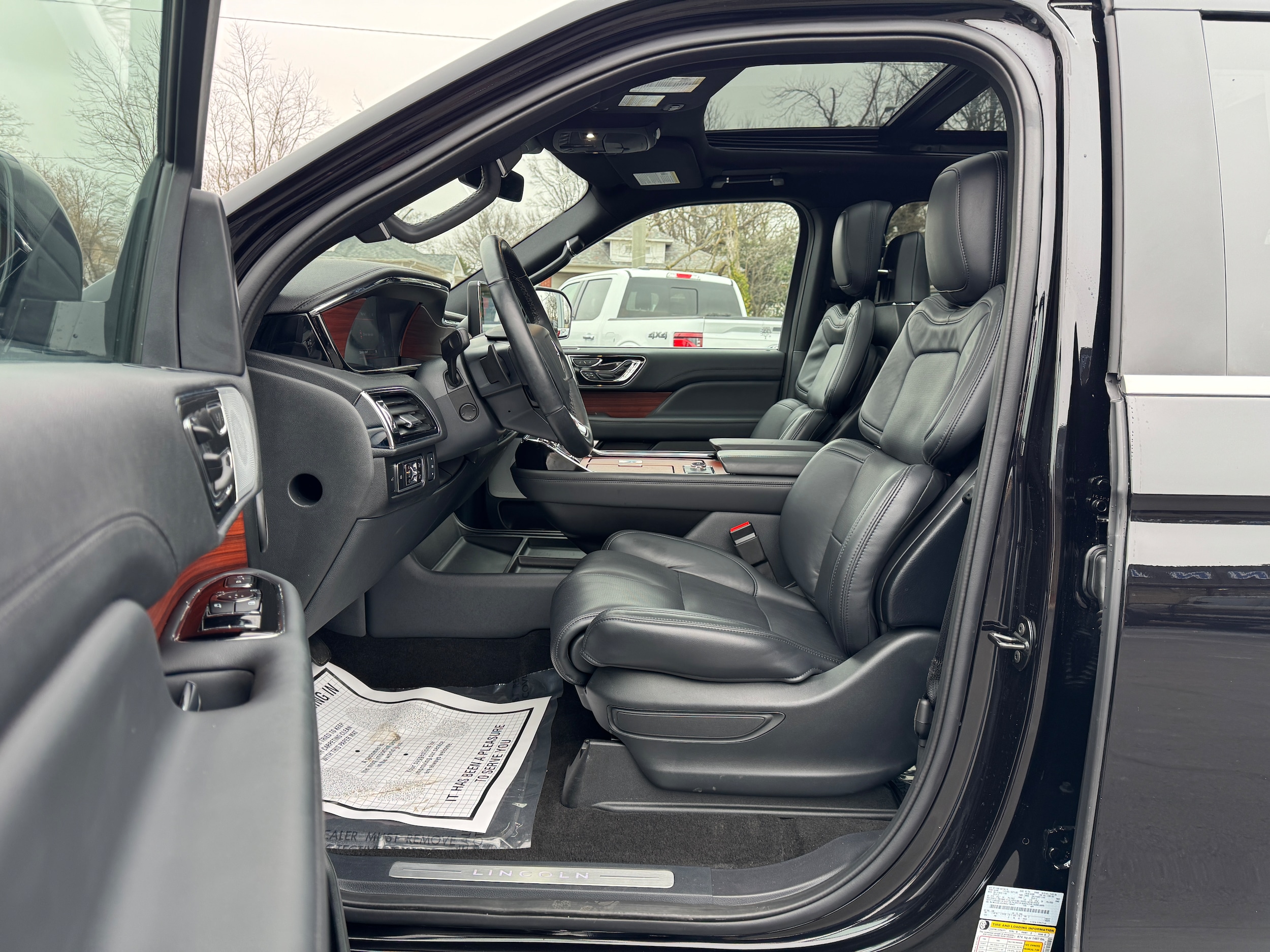 2024 Lincoln Navigator Reserve - Photo 10