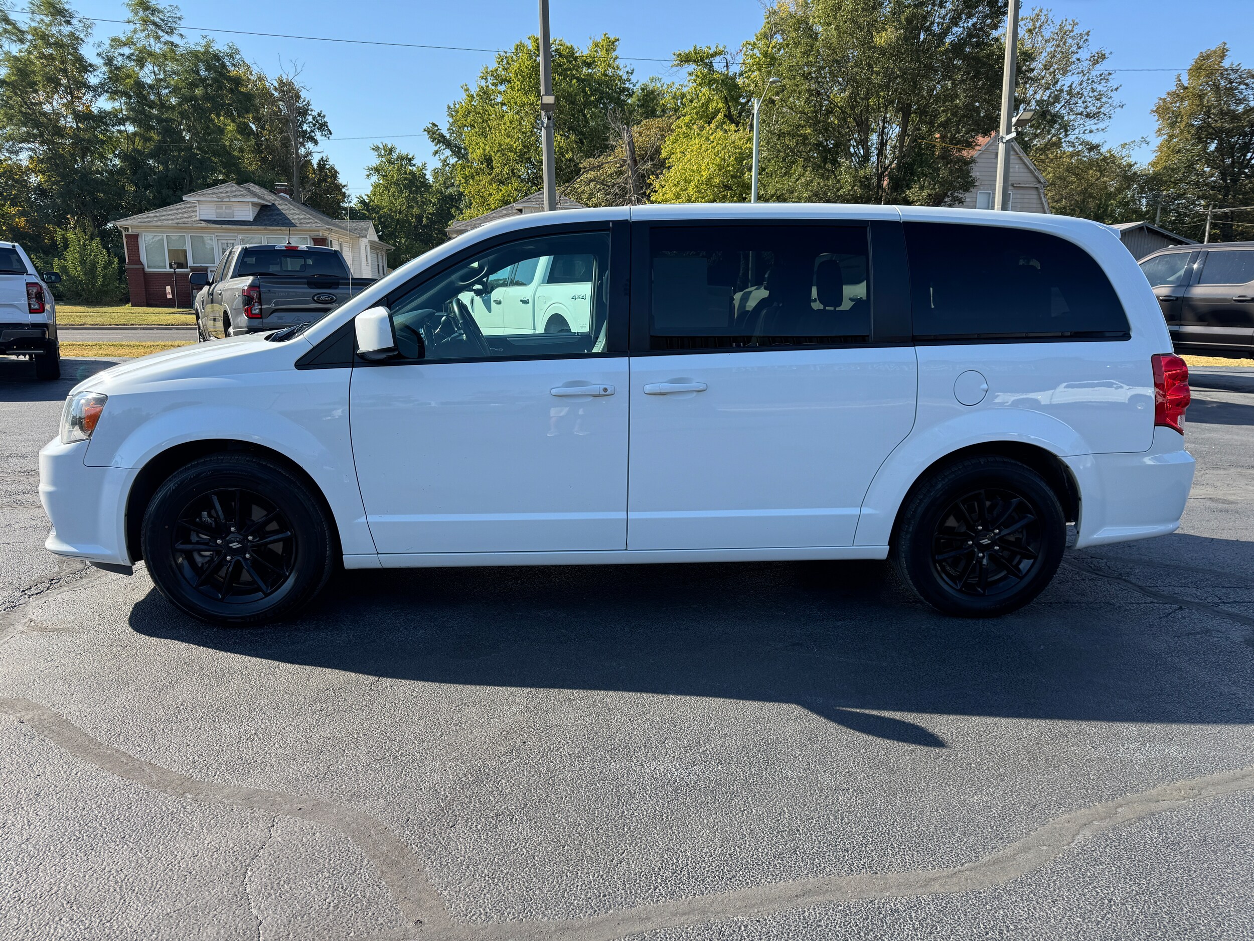 2019 Dodge Grand Caravan GT photo 3