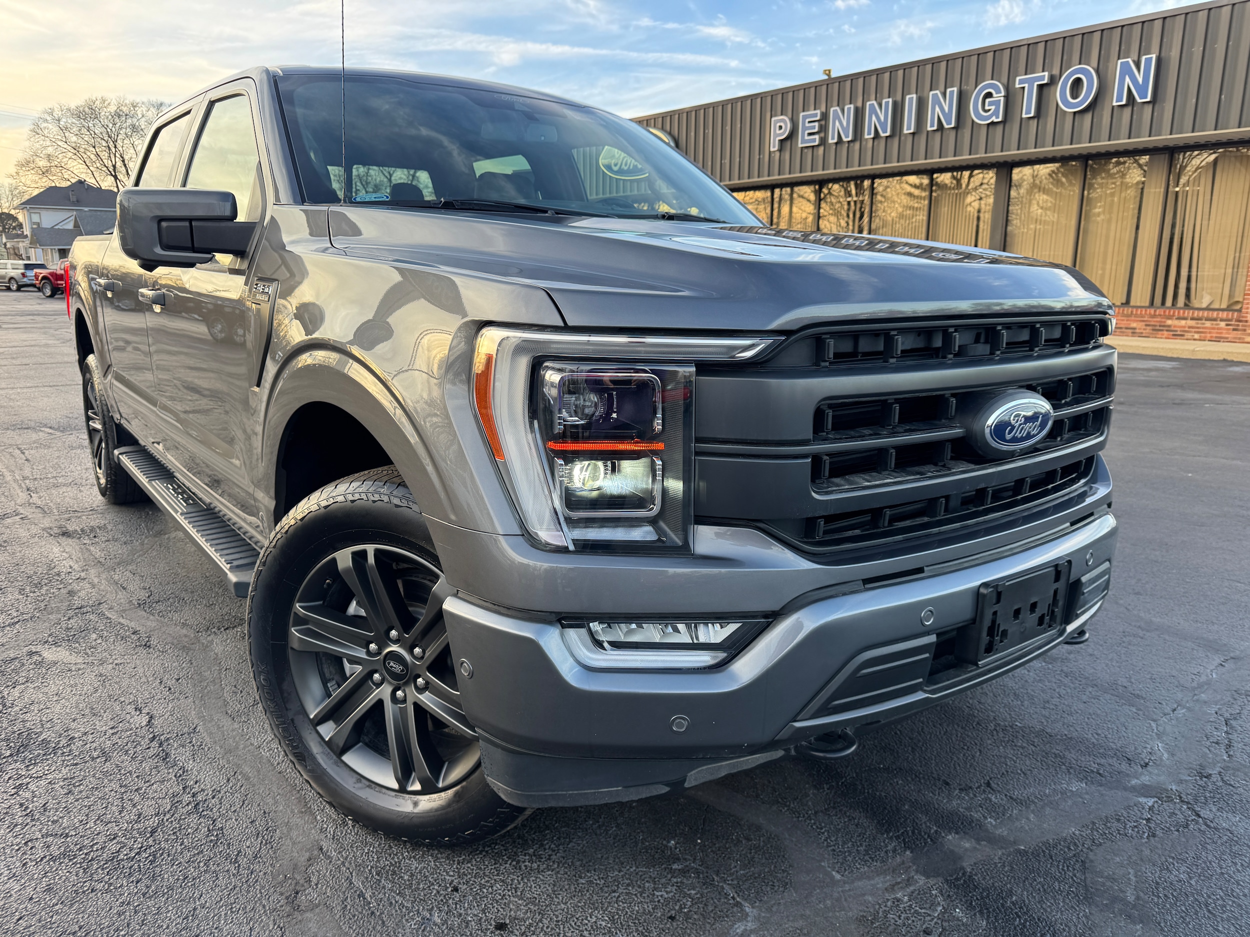 2021 Ford F-150 Lariat's photo