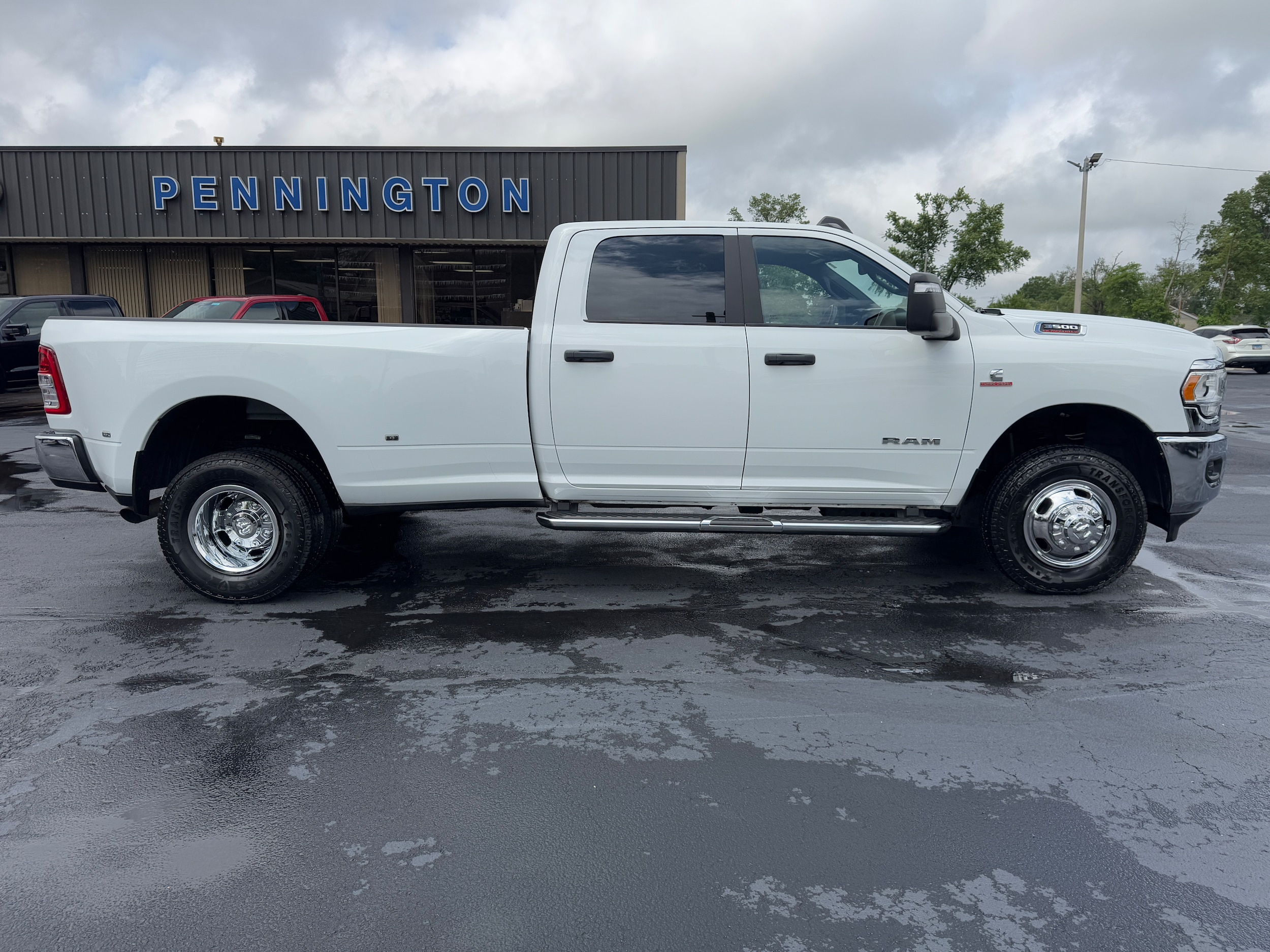 2024 RAM Ram 3500 Pickup Big Horn - Photo 8