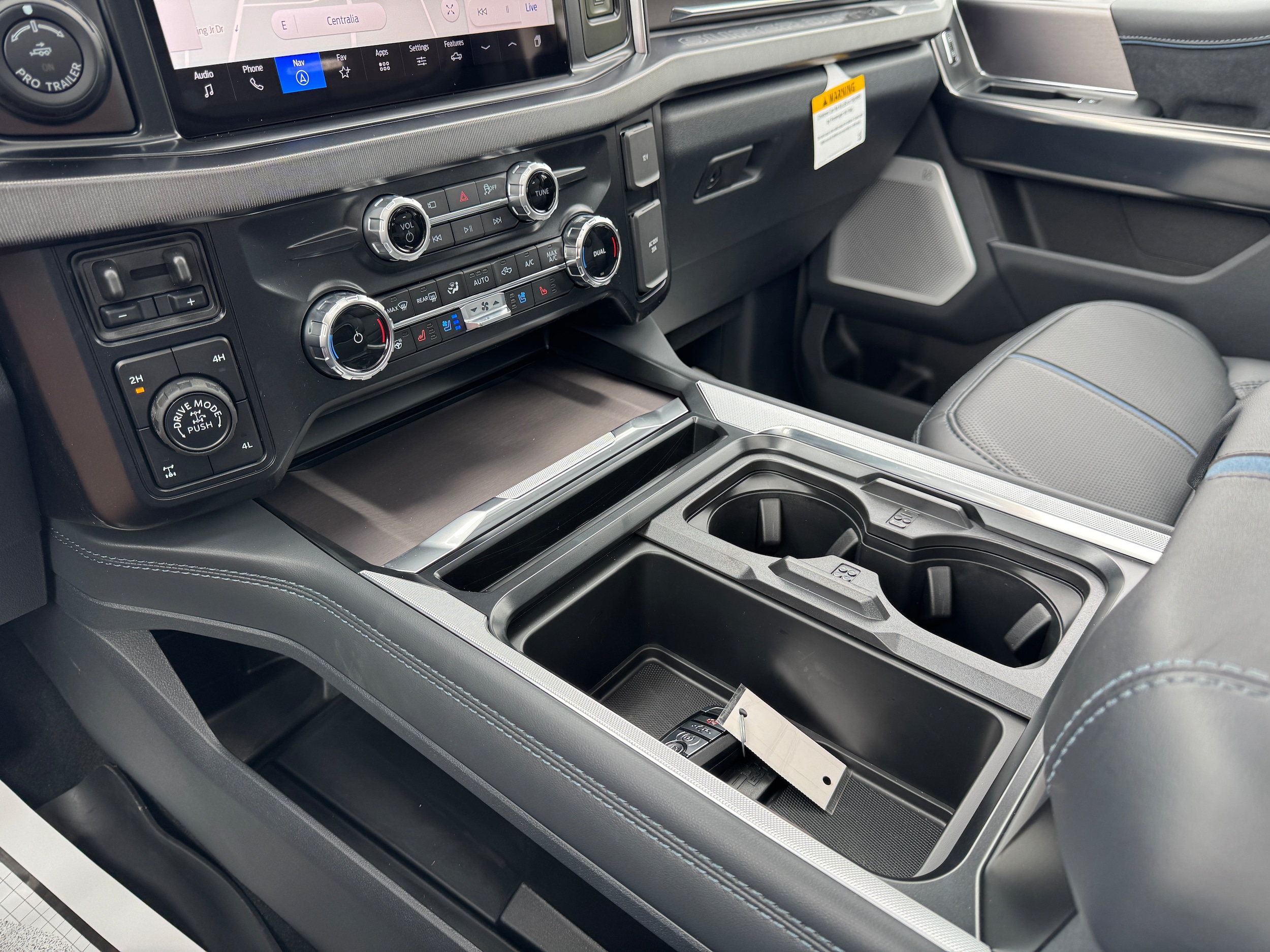 2026 Ford F-250 Super Duty Platinum - Photo 22