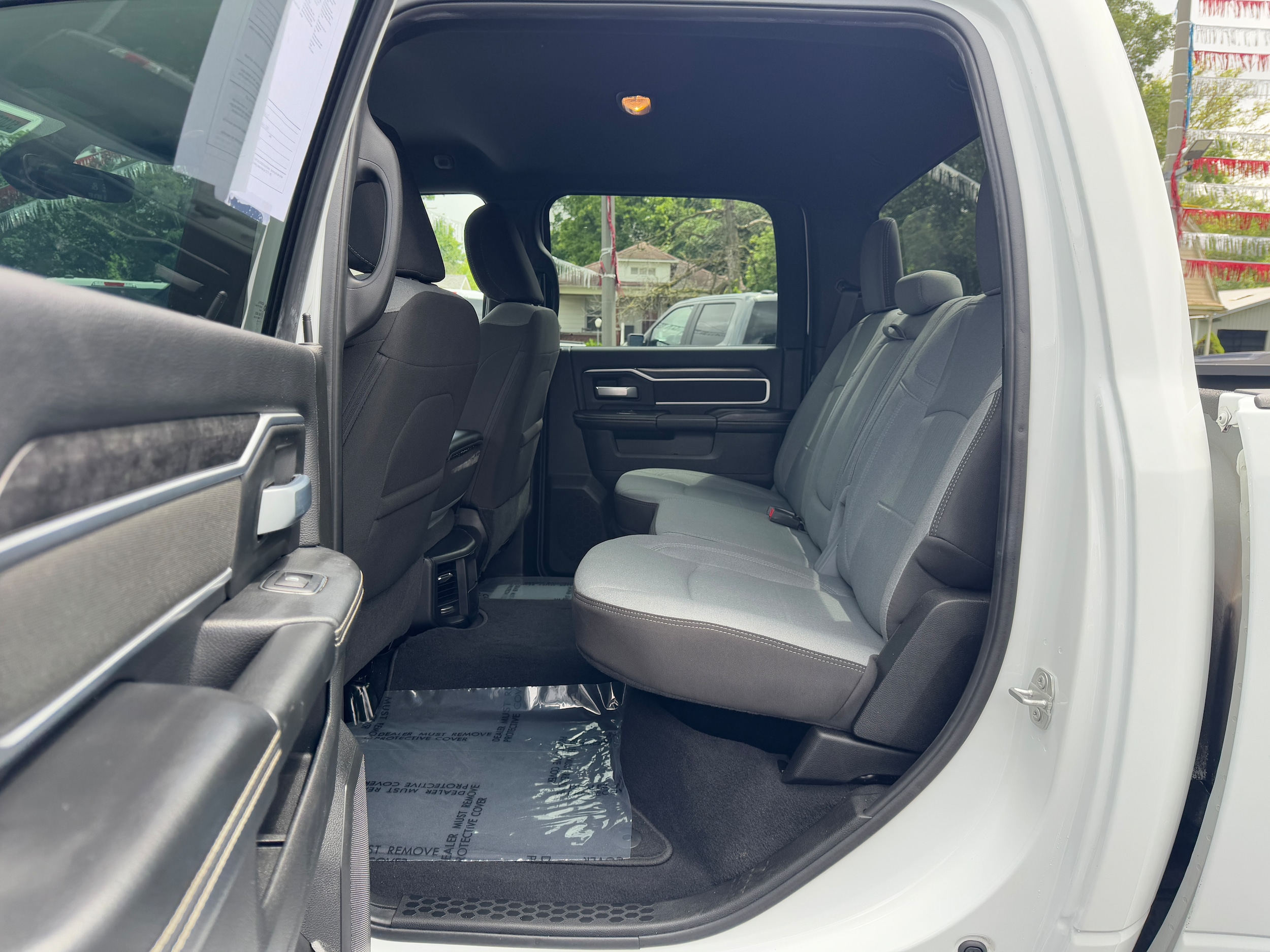 2024 RAM Ram 3500 Pickup Big Horn - Photo 12