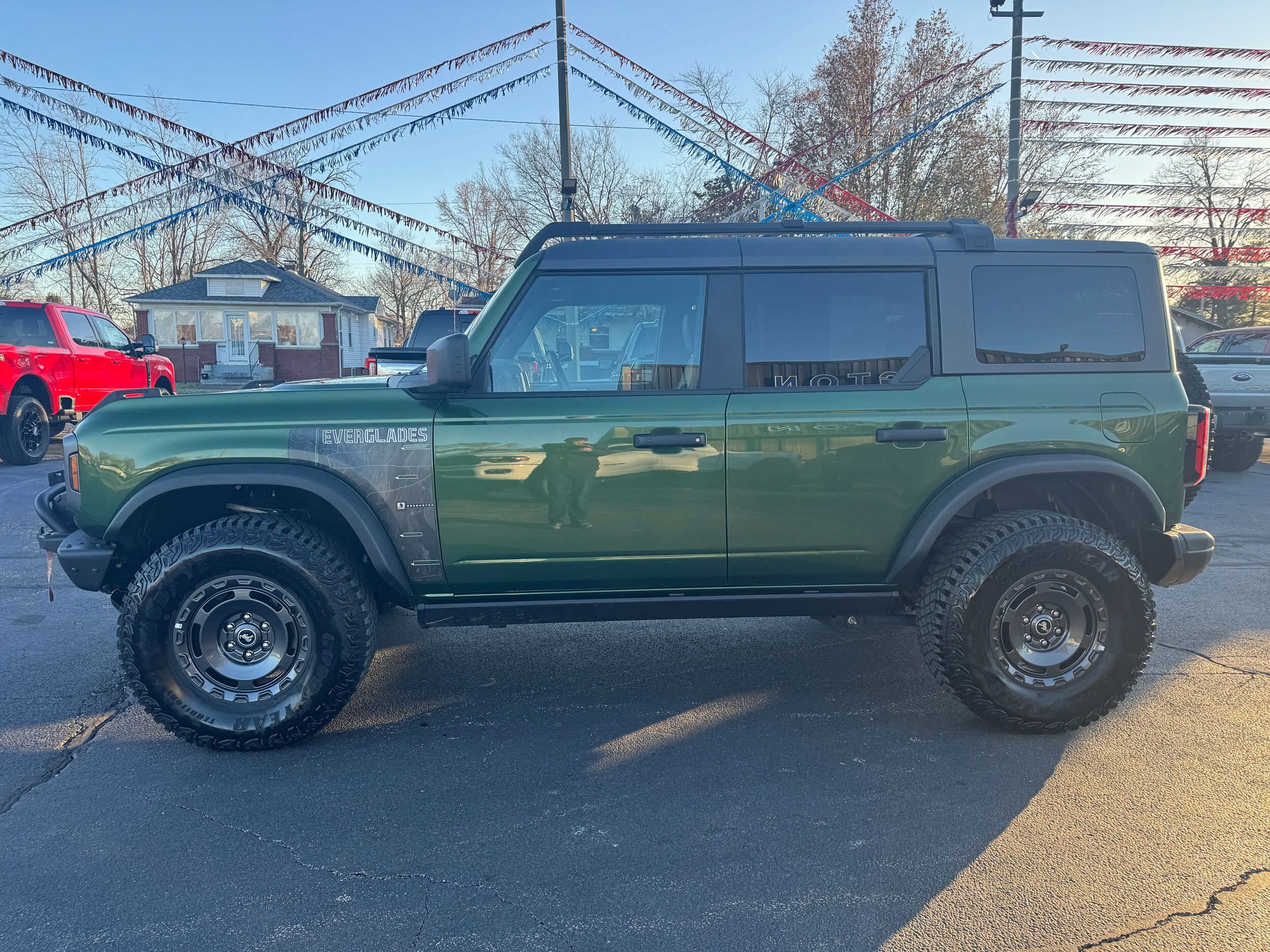 2023 Ford Bronco Everglades photo 4
