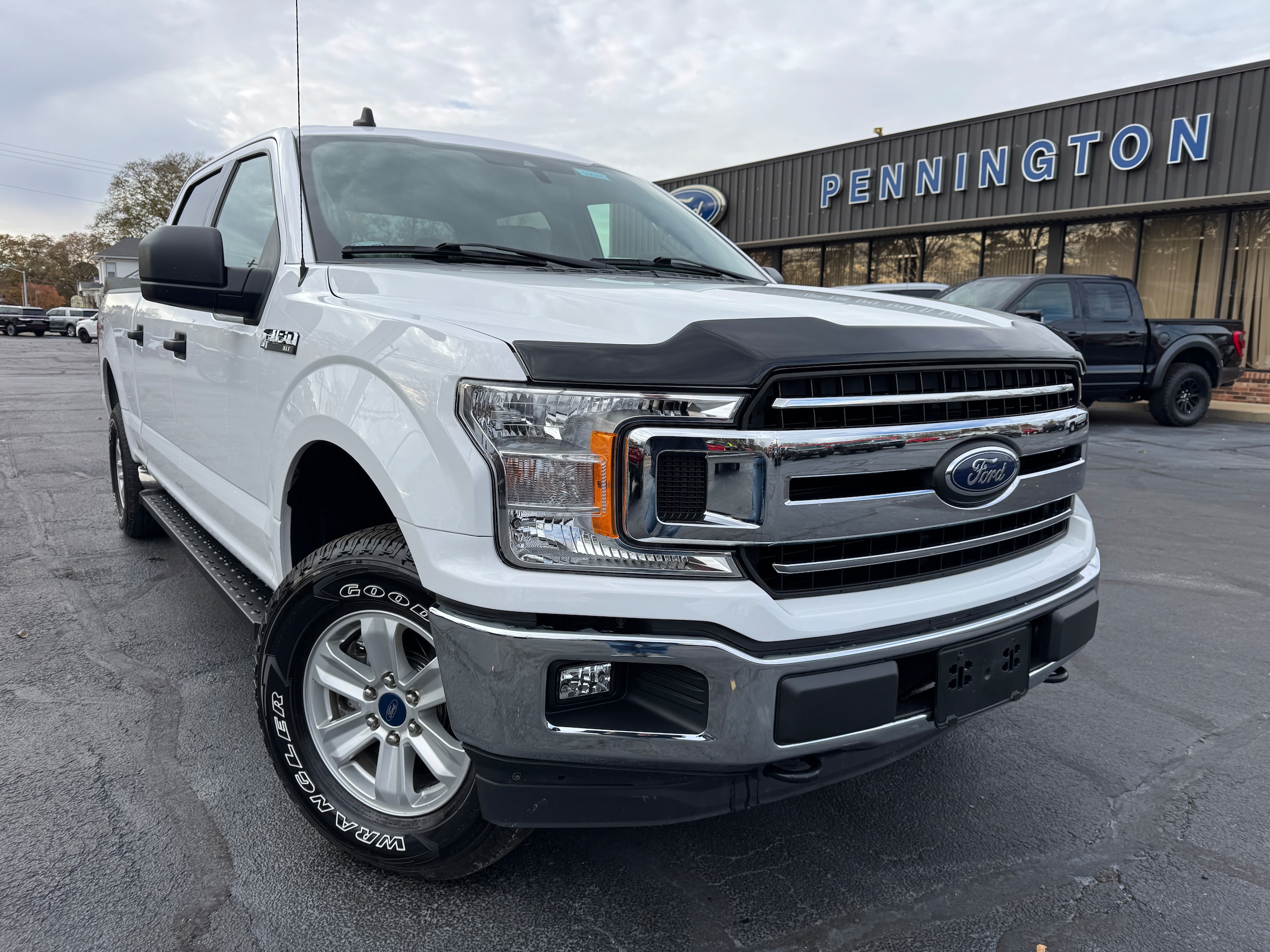 2020 Ford F-150 XLT's photo