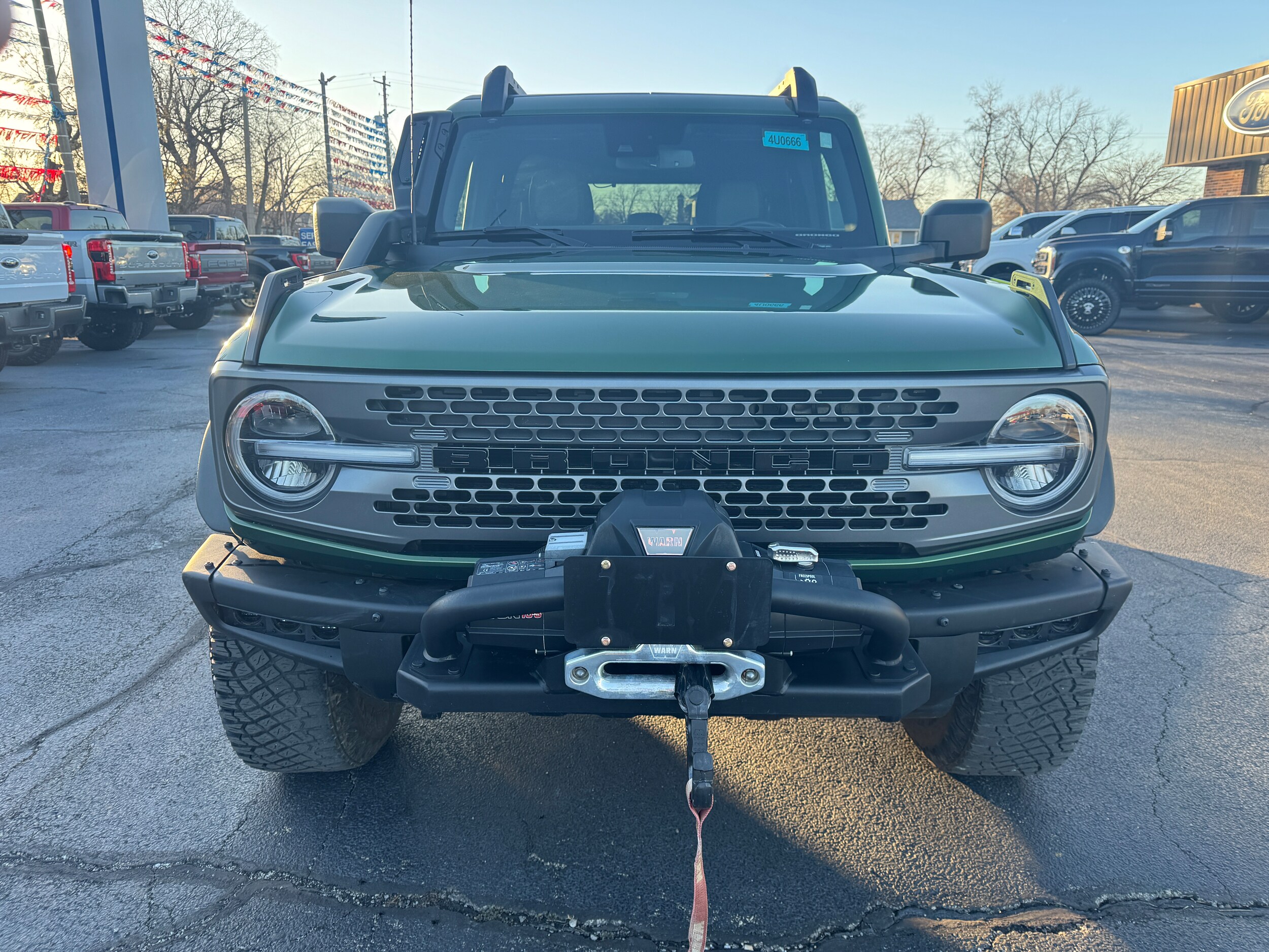 2023 Ford Bronco Everglades photo 2